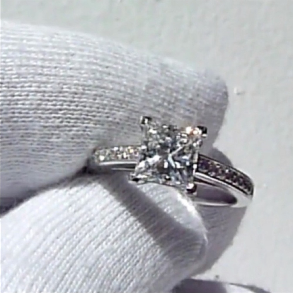 NEW 925 STERLING SILVER DIAMOND ENGAGEMENT RING - Picture 4 of 4